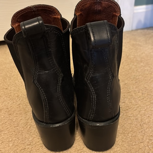 Frye SABRINA CHELSEA boots - Picture 4 of 7